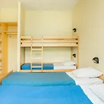 Jeugdherberg De Peerdevisser Hostel *