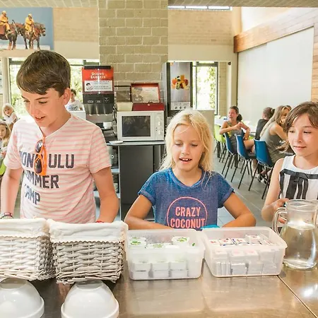 Auberge de jeunesse Jeugdherberg De Peerdevisser *