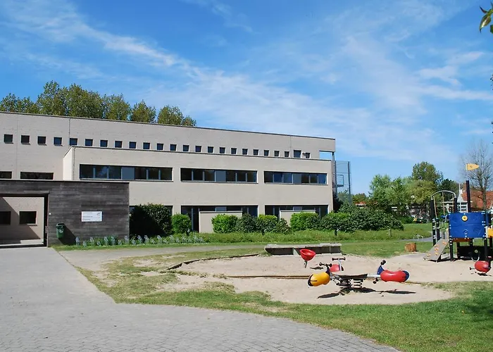 Jeugdherberg De Peerdevisser *